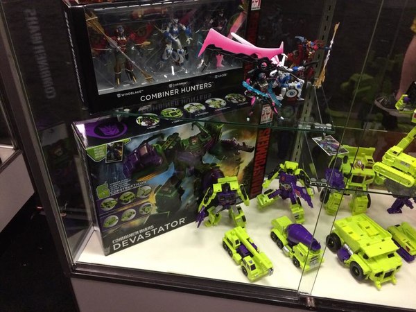 BotCon 2015   Hasbro's Transformers Booth Devastator, Constructicons, More  (6 of 7)